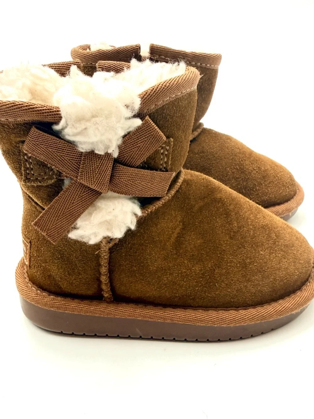 Koolaburra by UGG Kids' Victoria Mini boot Size 6 Excellent Condition